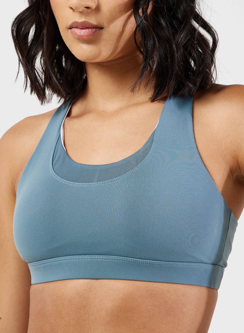 Medium Support Back Cutout Detail Sports Bra