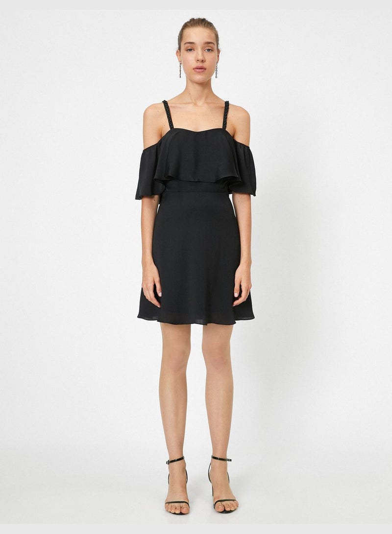 Short Sleeve Shoulder Detailed Frilled Mini Dress