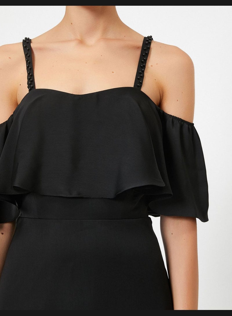 Short Sleeve Shoulder Detailed Frilled Mini Dress