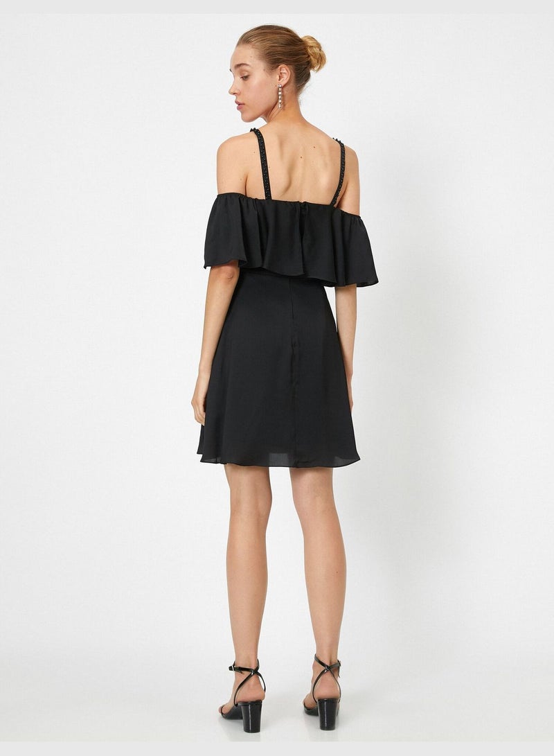 Short Sleeve Shoulder Detailed Frilled Mini Dress