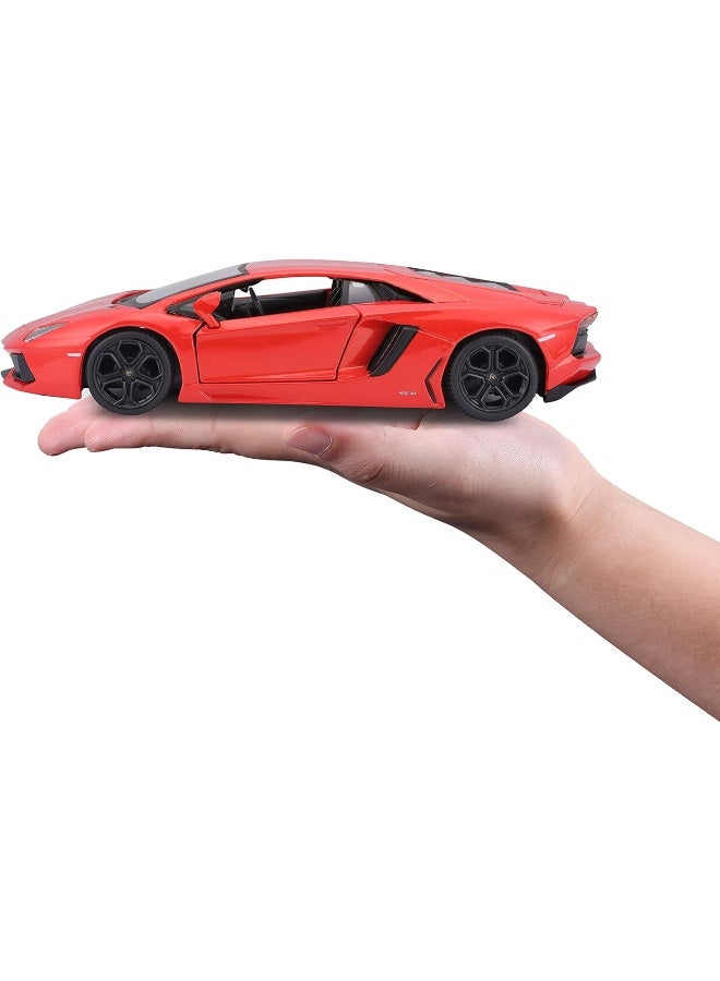 Maisto 1:24 Scale Lamborghini Aventador LP 700-4 Diecast Vehicle