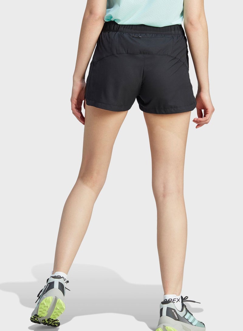 Essential Shorts