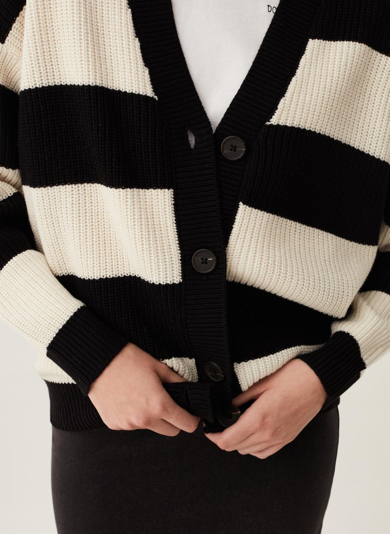 Striped cardigan with V neck