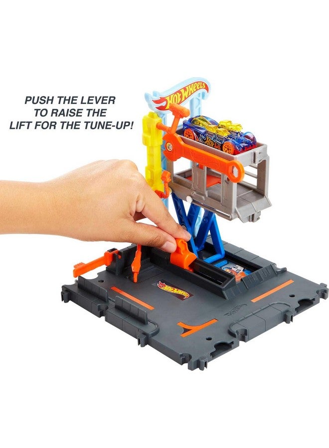 City Toy Car Track Set Downtown Repair Station Playset With 1:64 Scale Vehicle, Working Lift & Launcher