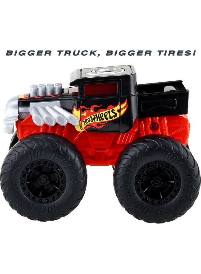 Monster Trucks Roarin’ Wreckers Playset, 1:43 Scale Toy Bone Shaker With Lights & Sounds, Plays Truck’S Theme Song