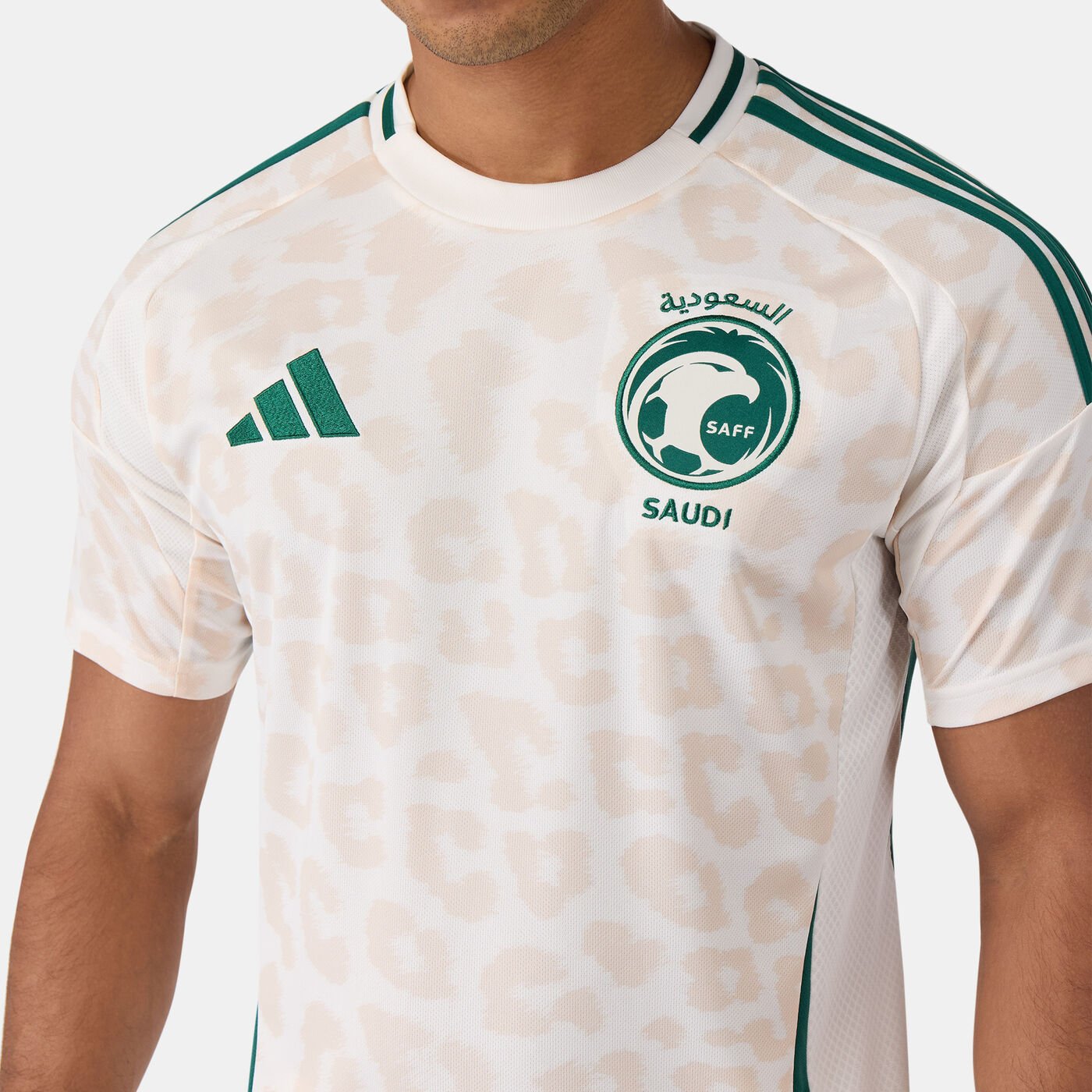 Men's Saudi Arabia 24 Away Replica Football Jersey