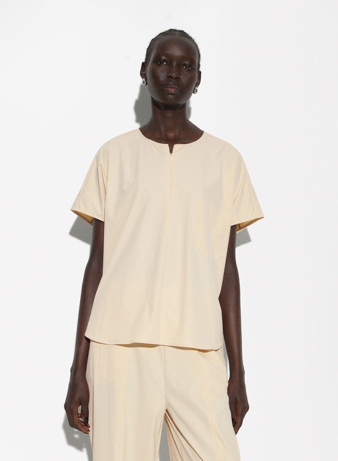 Top With Zip Closure