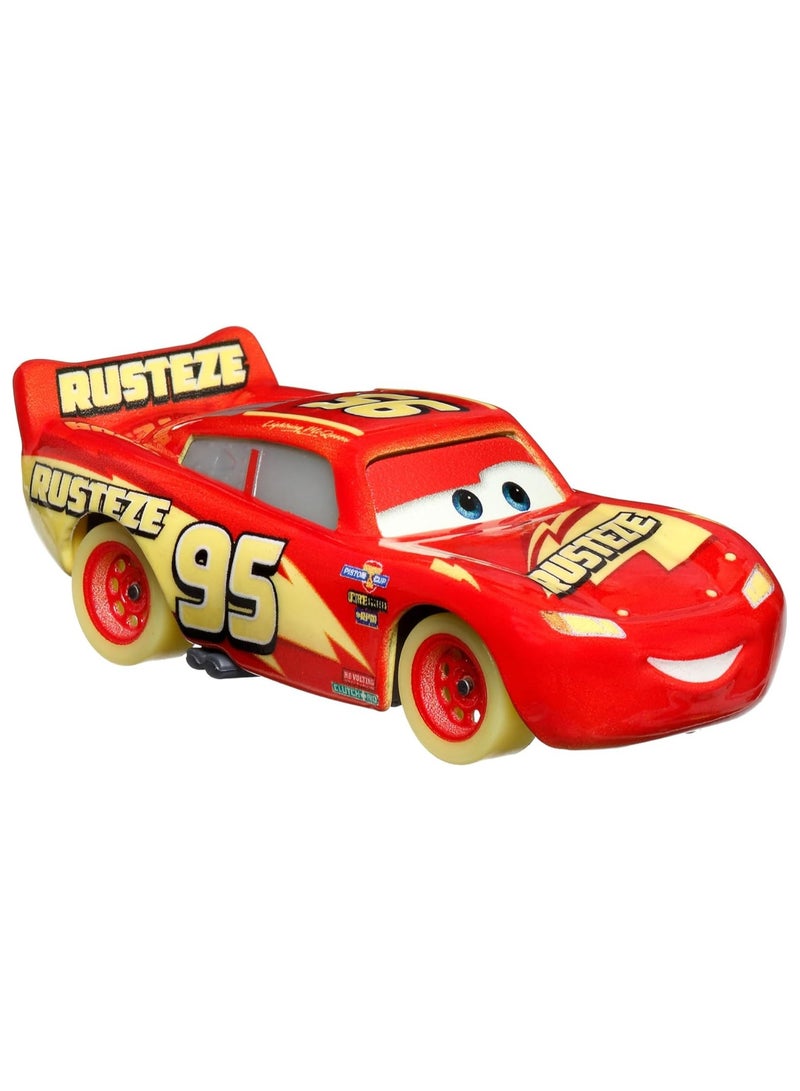 Glow Racers - Lightning McQueen Diecast