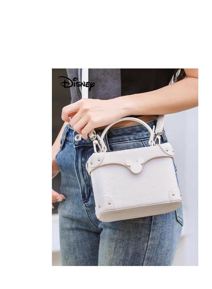 Popular Handheld One Shoulder Crossbody Commuter Light Luxury Small Square Bag