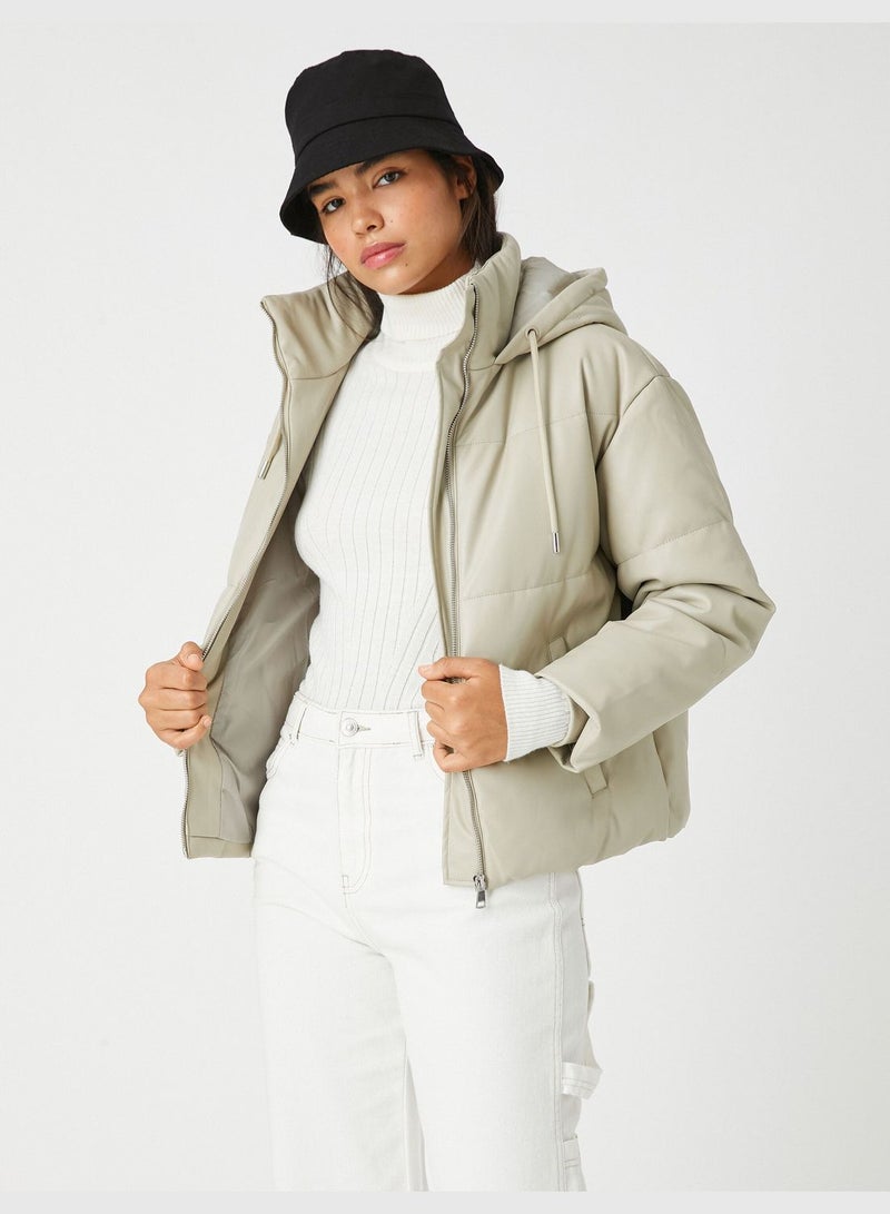 Puffer Coat Hooded Zipper Detail