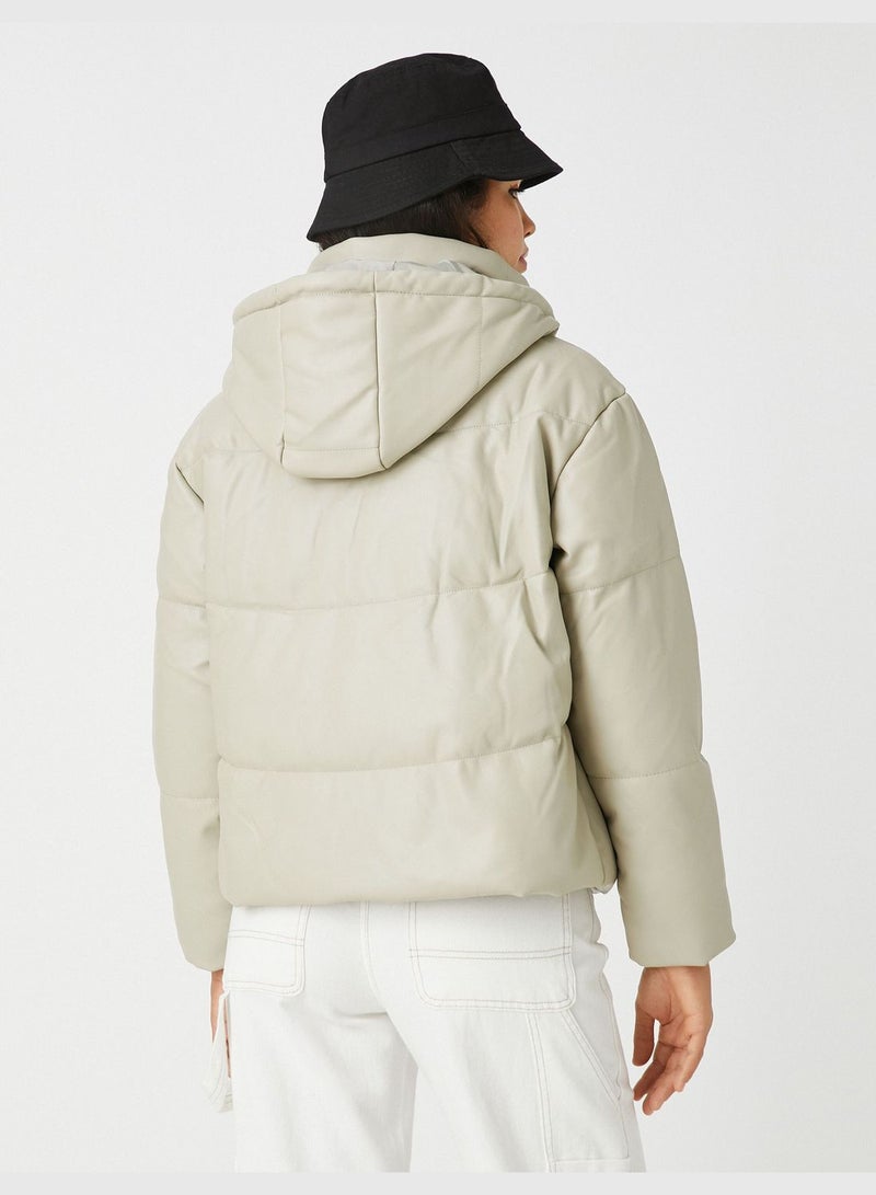 Puffer Coat Hooded Zipper Detail