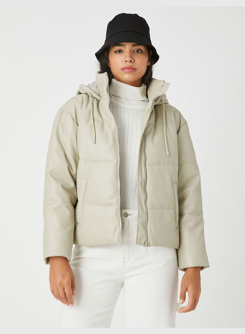 Puffer Coat Hooded Zipper Detail