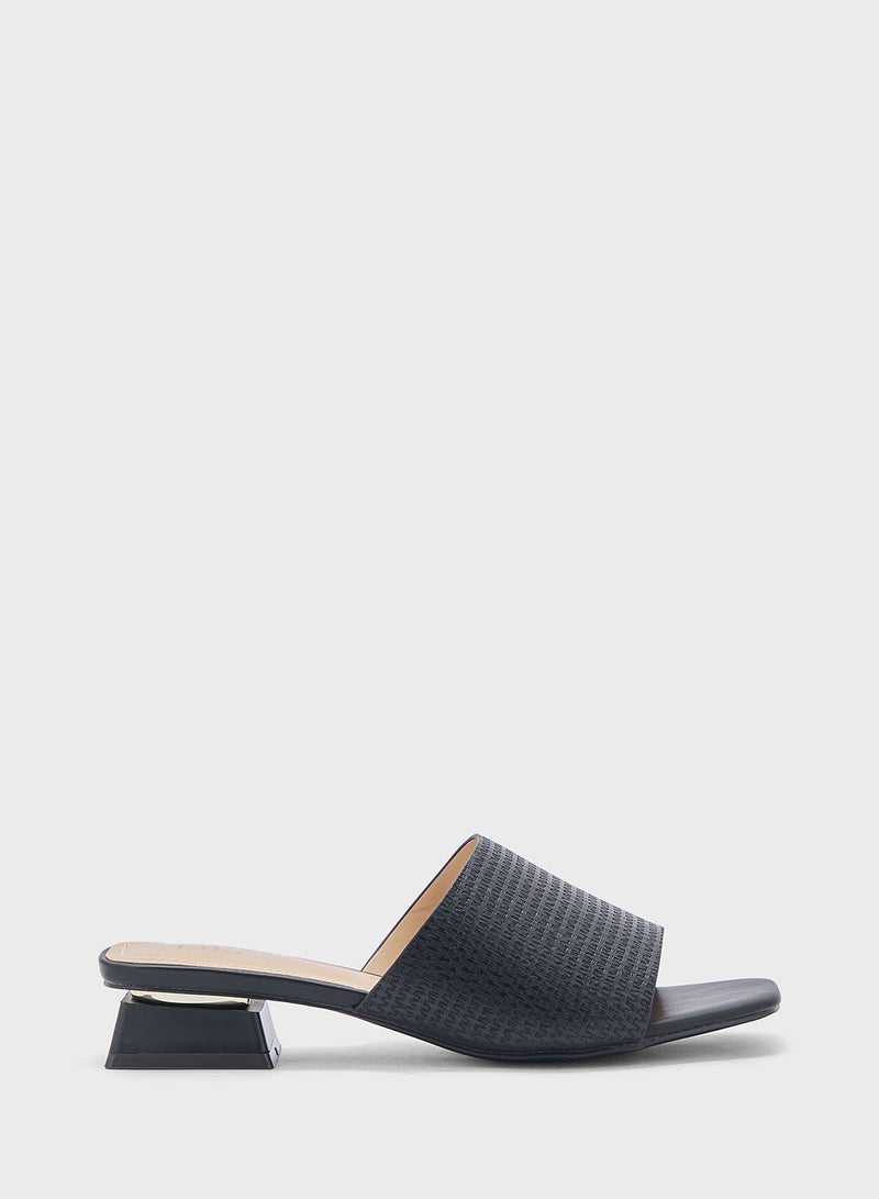 Textured Square Toe Mule Sandal