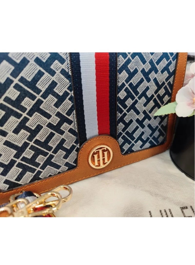 Tommy Hilfiger Leather handbag Shoulder bag Crossbody bag Casual