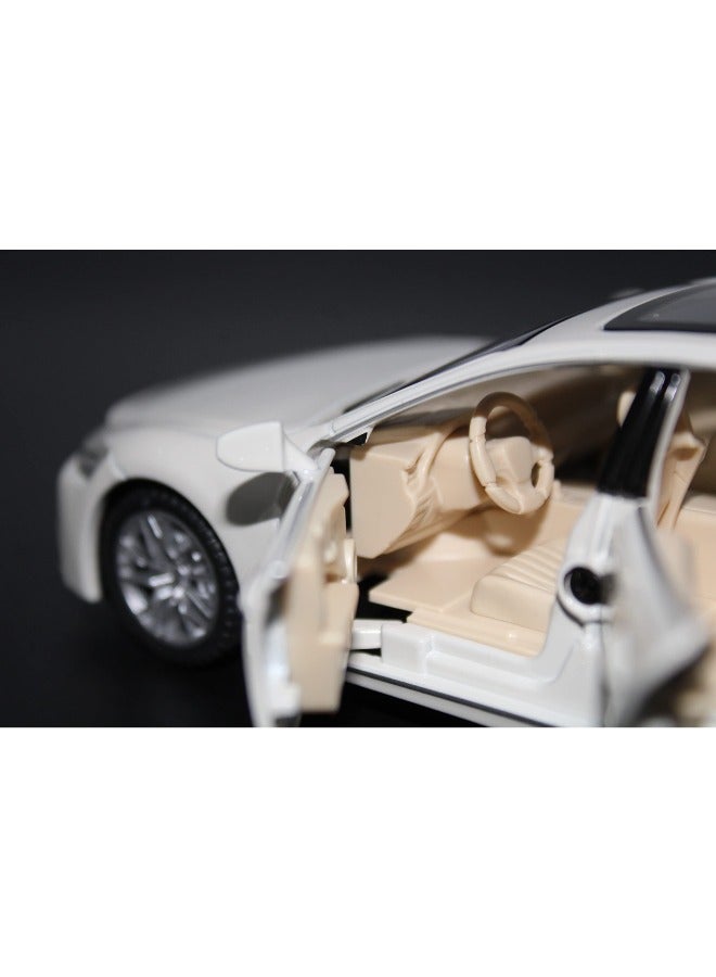 1:32 Diecast Metal Pullback Toy Car – Lexus LS500H Hybrid Toy Car for Boys | White DC Model, Best Gift for Kids