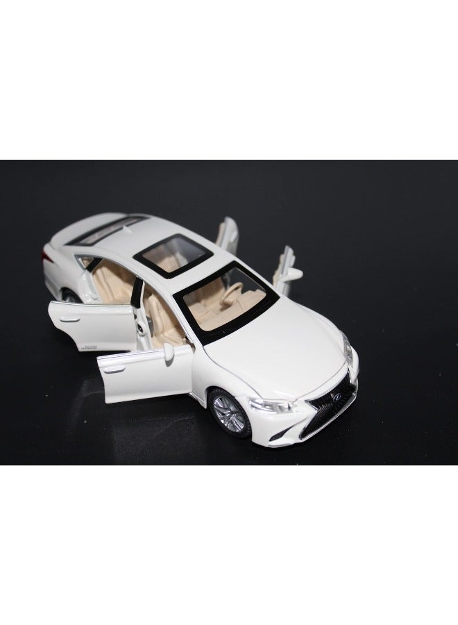 1:32 Diecast Metal Pullback Toy Car – Lexus LS500H Hybrid Toy Car for Boys | White DC Model, Best Gift for Kids