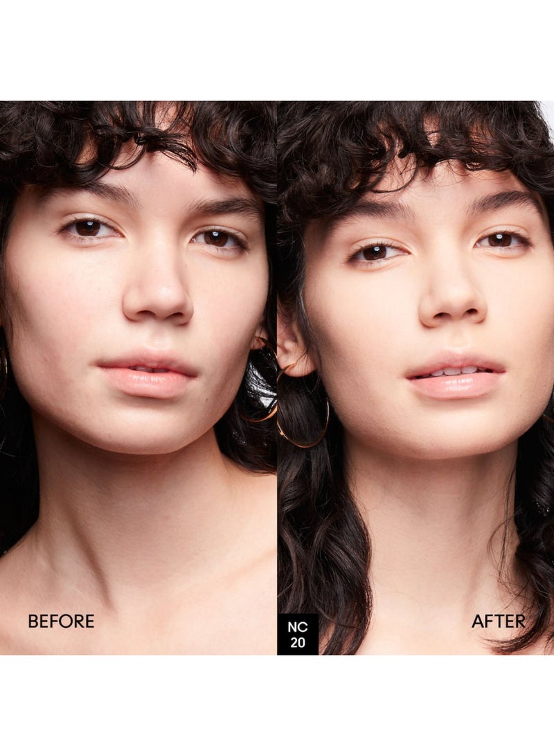Studio Fix Powder Plus Foundation Golden beige with golden undertone for light skin NC20 15g