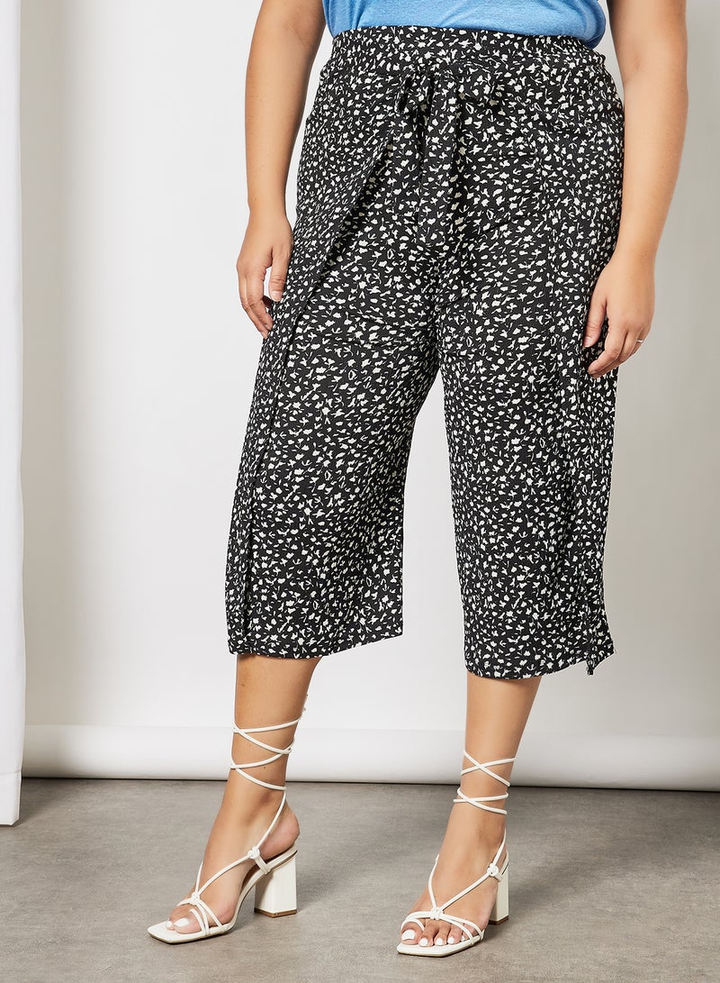 Plus Size Printed Pants Black