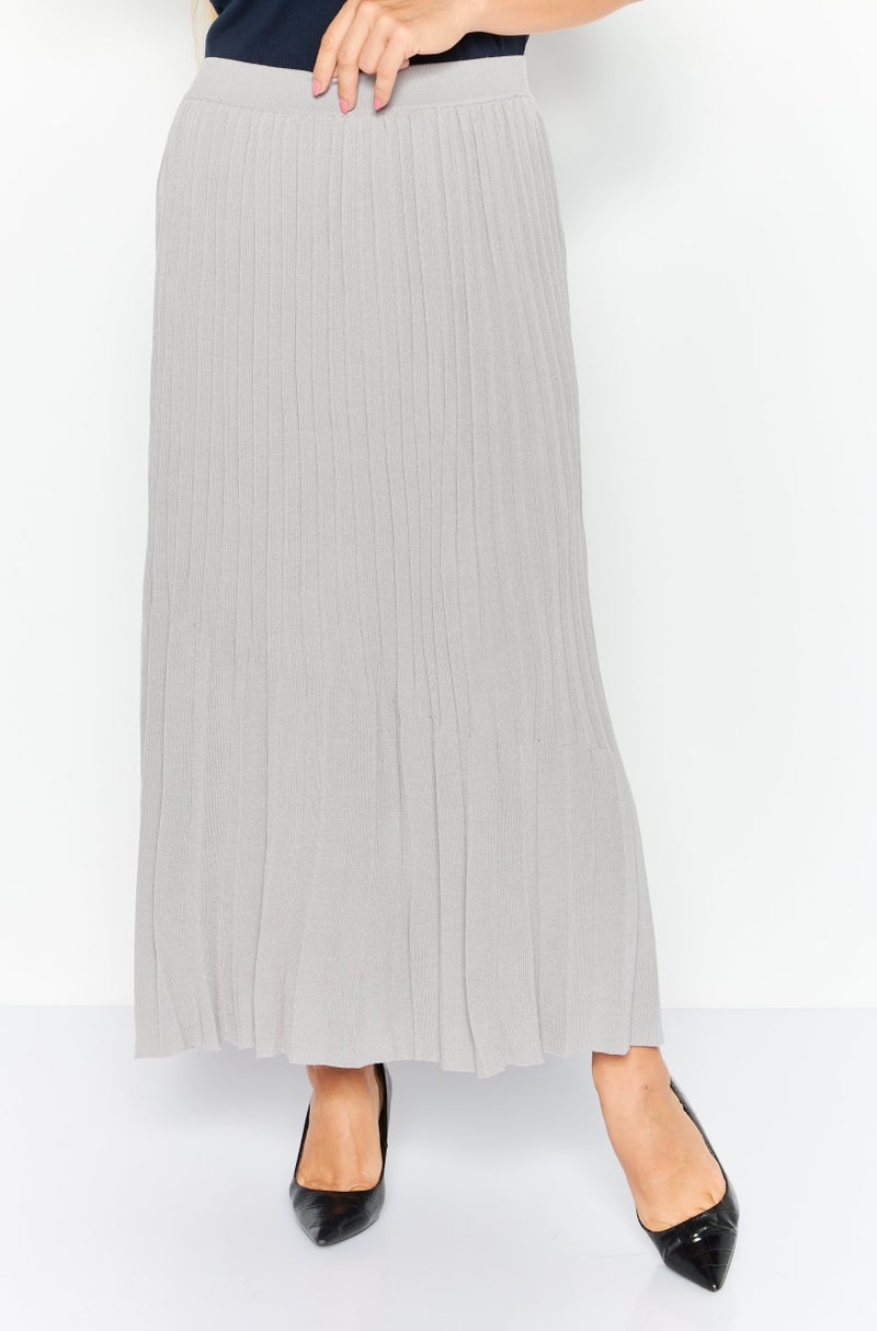 Women Pleated Maxi Skirt, Grey