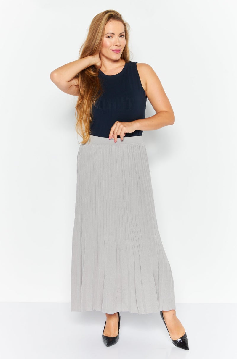 Women Pleated Maxi Skirt, Grey