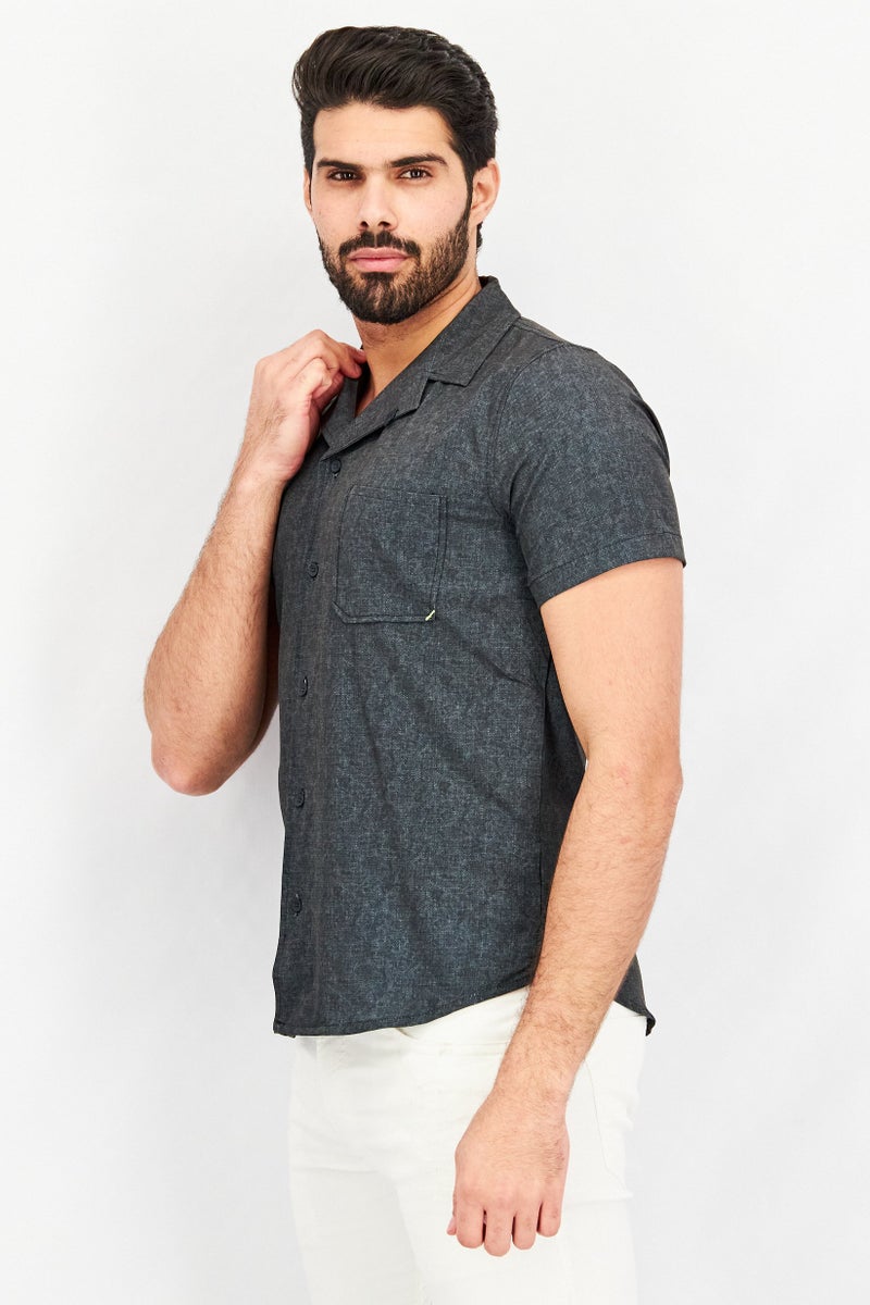 Men Regular Fit Chest Pocket Short Sleeve Casual Shirts, Charcoal Grey