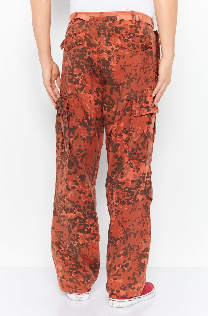 Men Regular Fit Camouflage Cargo Pants, Rust Combo