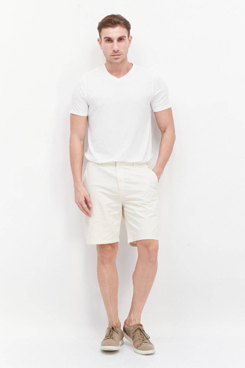 Men Regular Fit Plain Basic Shorts, Off White