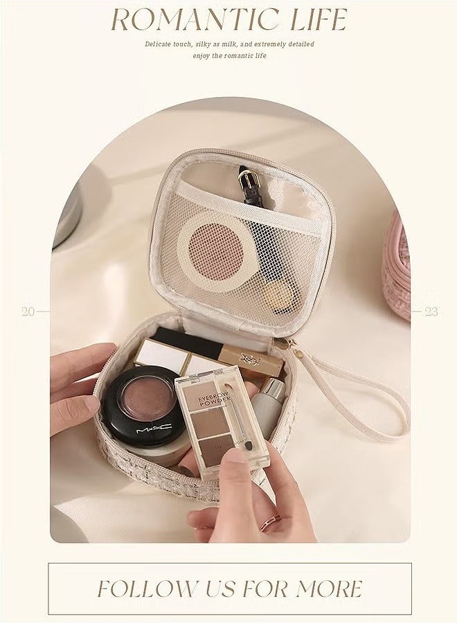 Personalized Cosmetic bag, Fashionable Small Fragrance Makeup Bag, Travel Toiletry Bag (White)