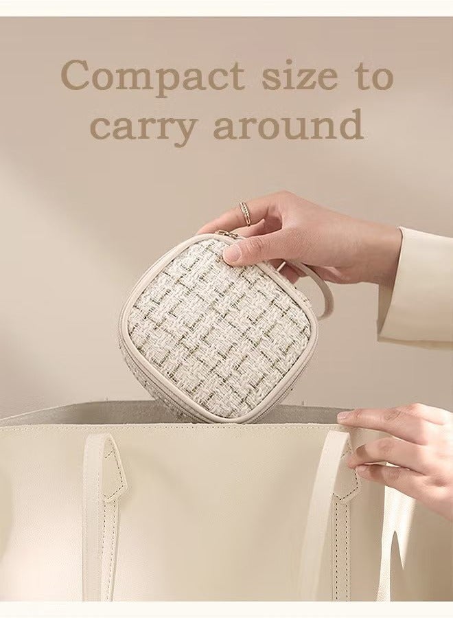 Personalized Cosmetic bag, Fashionable Small Fragrance Makeup Bag, Travel Toiletry Bag (White)