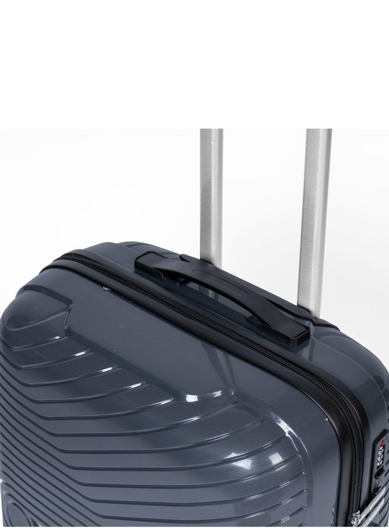 Luggage & travel gear.Unbreakable luggage bag,travel bag,light weight suitcase, luggage sets and a trolley bag with the double spinner wheels