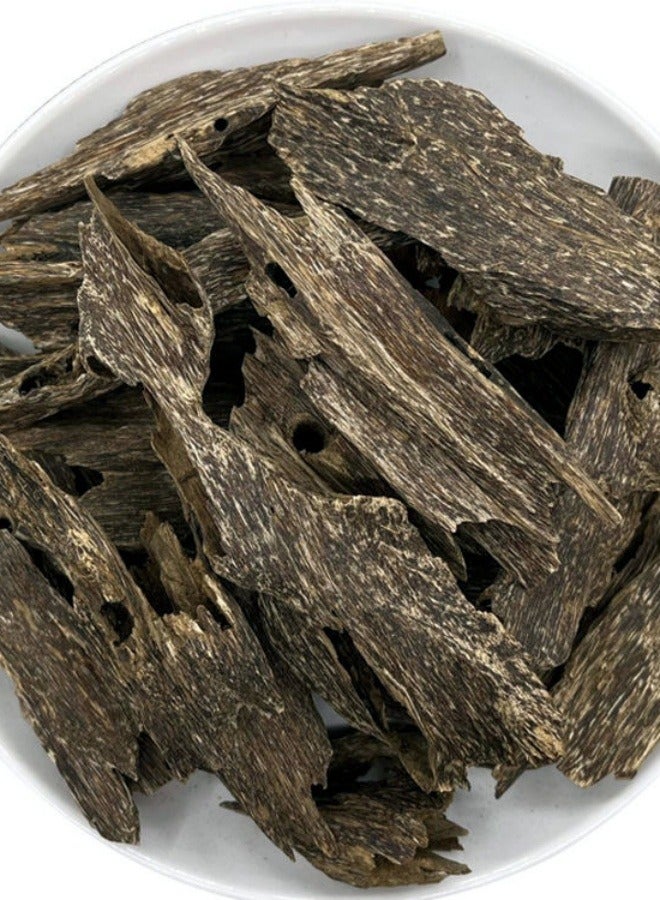 Natural Hainan high-grade high-oil old material insect leakage raw material ornaments, agarwood insect eye incense on the stove, long-lasting soothing and sleep incense