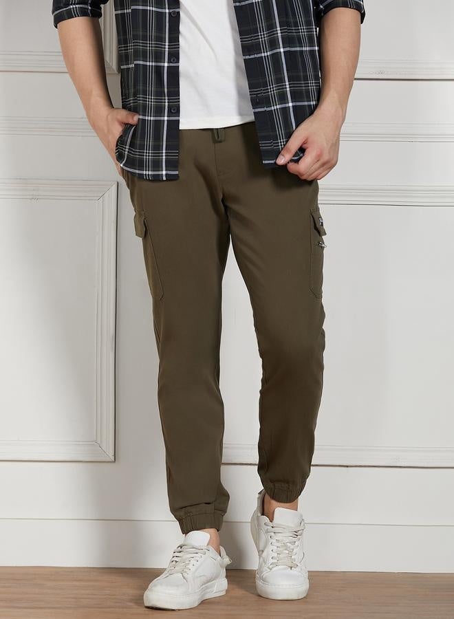 Men’s Relaxed Fit Olive Cargo Trousers – Durable and Fashionable