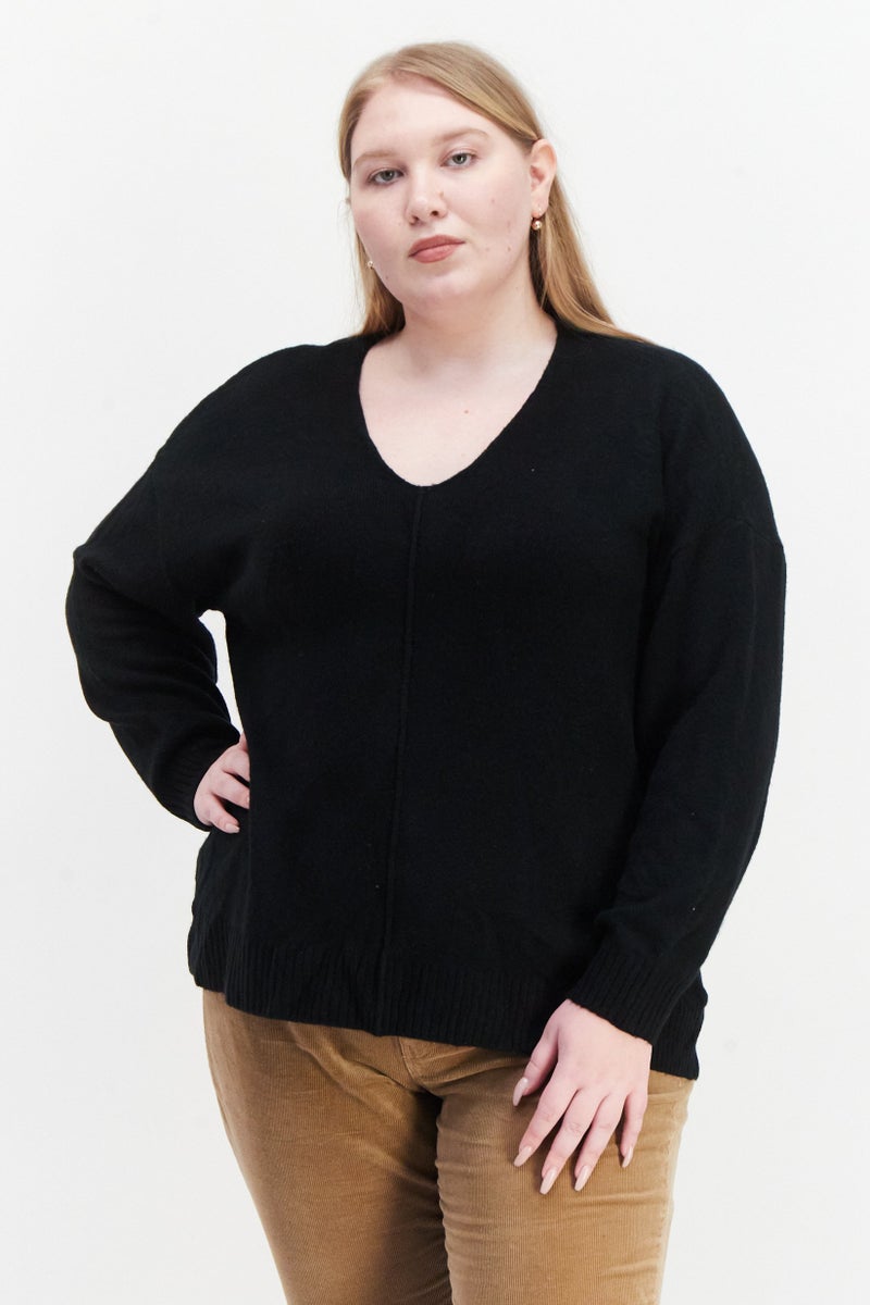 Women Plus Size Scoop Neck Long Sleeve Textured Sweater, Black