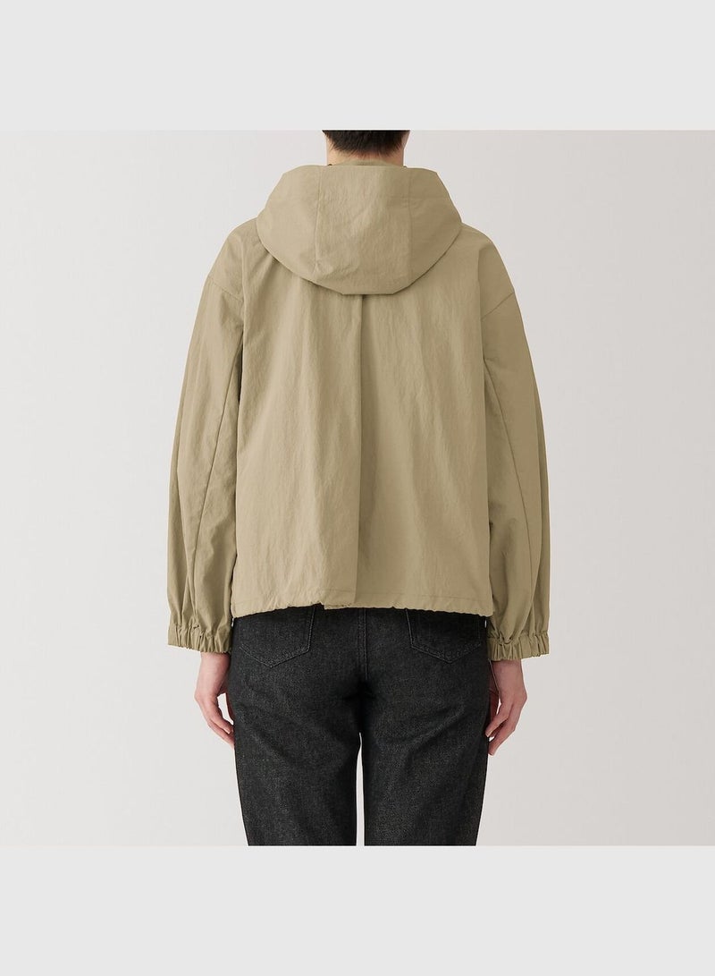 Water Repellent Pocketable Hooded Jacket