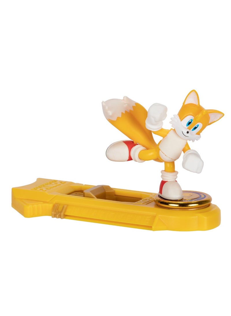 Sonic The Hedgehog Versus Pack With Tails And Shadow, Mini Collectable Battling Action Warriors, 2.25 Inches Contains 2 Battle Controllers  Â€Ž6 - 15 Years