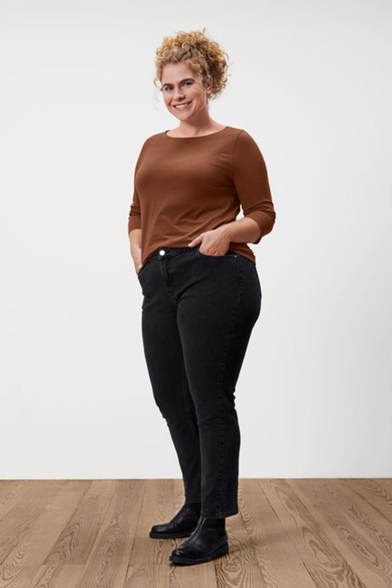 Women Regular Fit Washed Stretch Jeans, Black