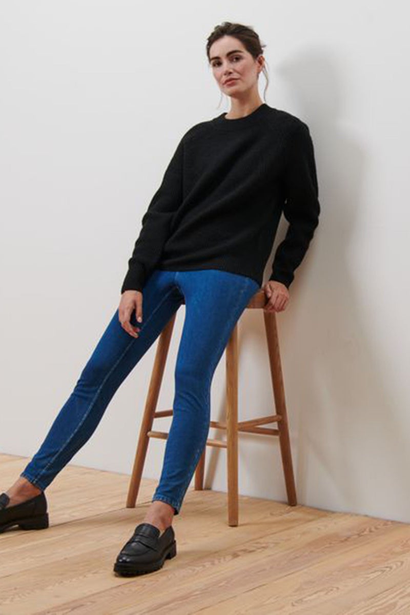 Women Regular Fit Crew Neck Textured Sweater, Black