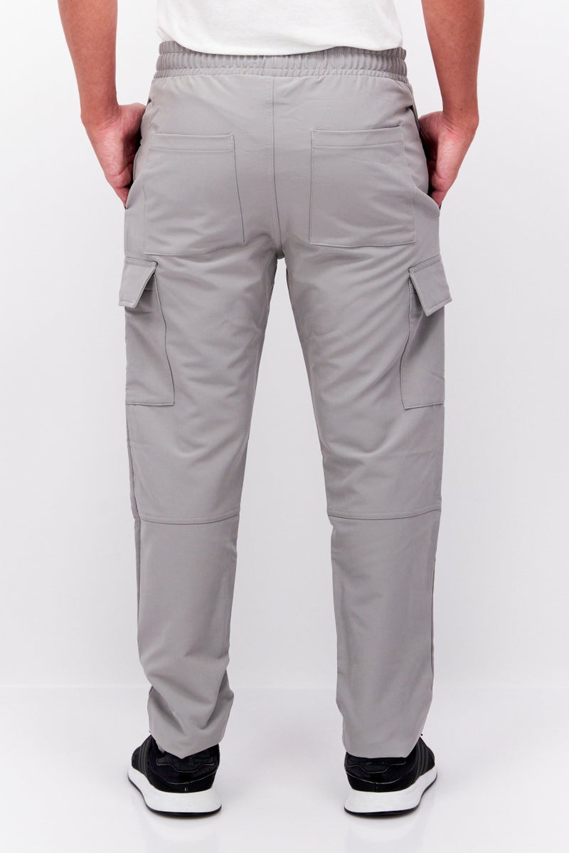 Men Regular Fit Stretchable Plain Cargo Pants, Light Grey