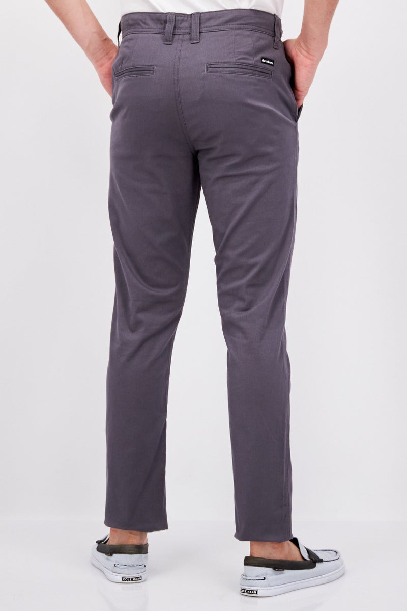 Men Slim Fit Solid Chino Pants, Grey