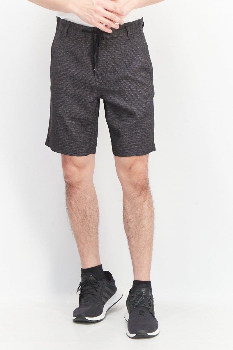 Men Regular Fit Textured Basic Shorts, Charcoal