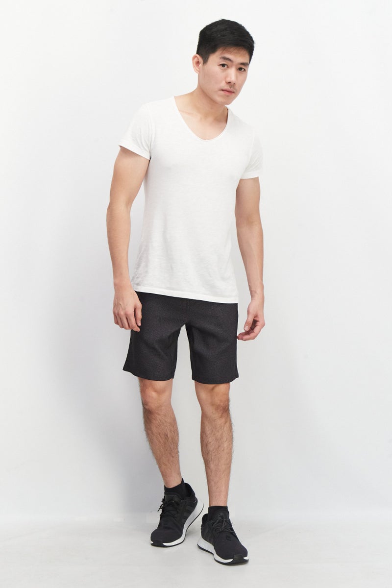 Men Regular Fit Textured Basic Shorts, Charcoal