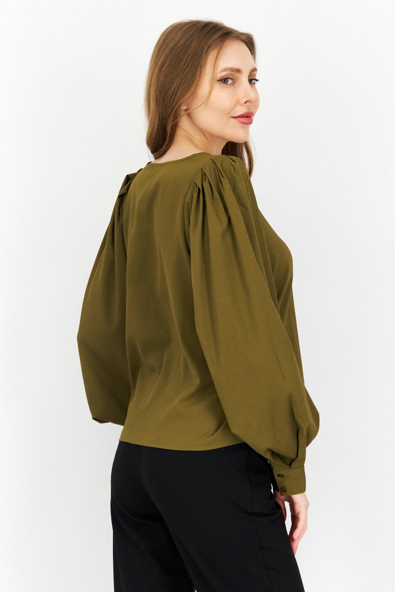 Women Bateau Neck Long Sleeves Solid Top, Olive