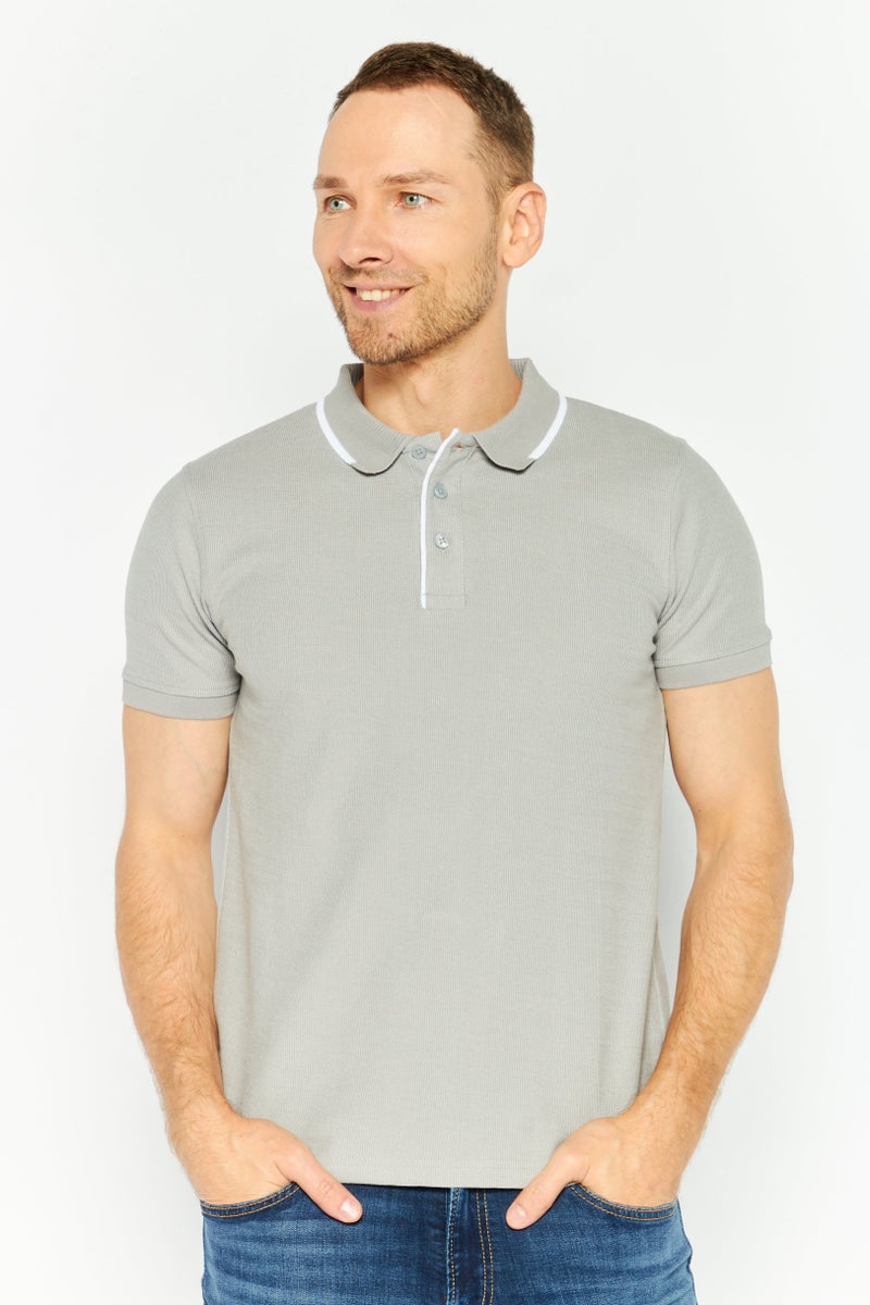 Men Regular Fit Textured Short Sleeve Polo Shirt, Grey