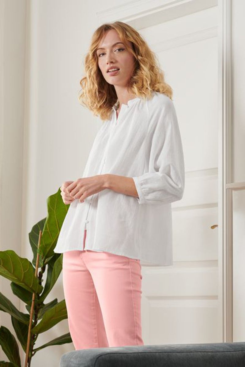 Women Round Neck 3/4 Sleeve Textured Blouse, White