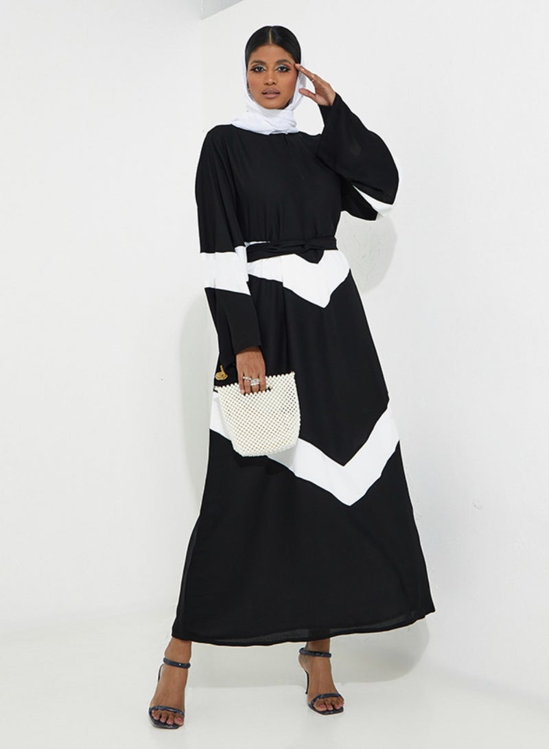 Abaya with white wide Lines