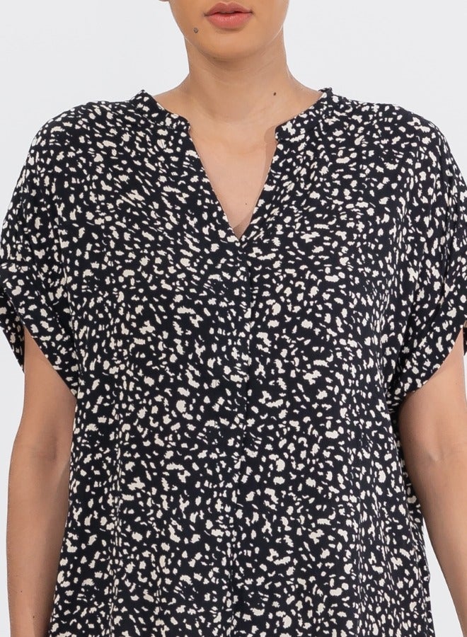 Black and White Abstract Print V-Neck Blouse - Short Sleeve Button-Down Top