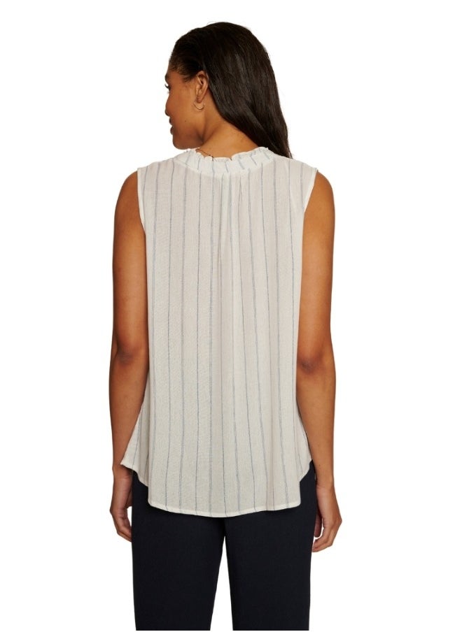 Chic striped sleeveless blouse for a refined look.