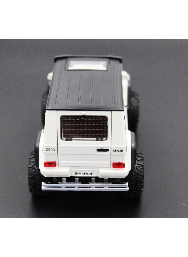 1/32 Scale Benz G63 AMG 4X4 V12 Off-Road Pickup Model Car | Zinc Alloy Pull Back Toy with Sound & Light for Kids