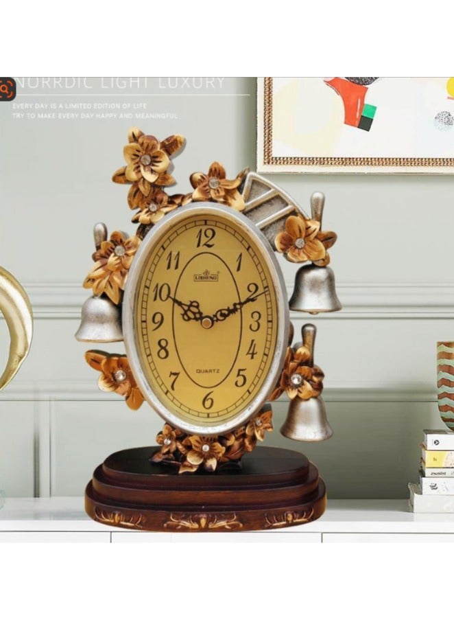 Creative And Stylish Living Room Clock