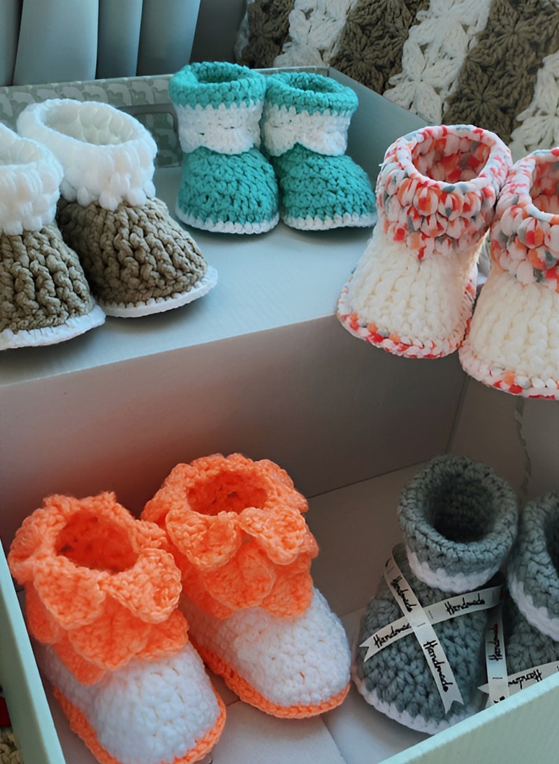 Gift Set for New Born - 5 cute crochet baby shoe pairs multicolour